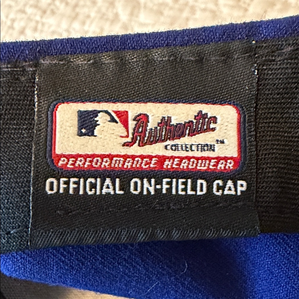 LA Dodgers Royal Blue Baseball Cap with White Logo - Picture 6 of 6